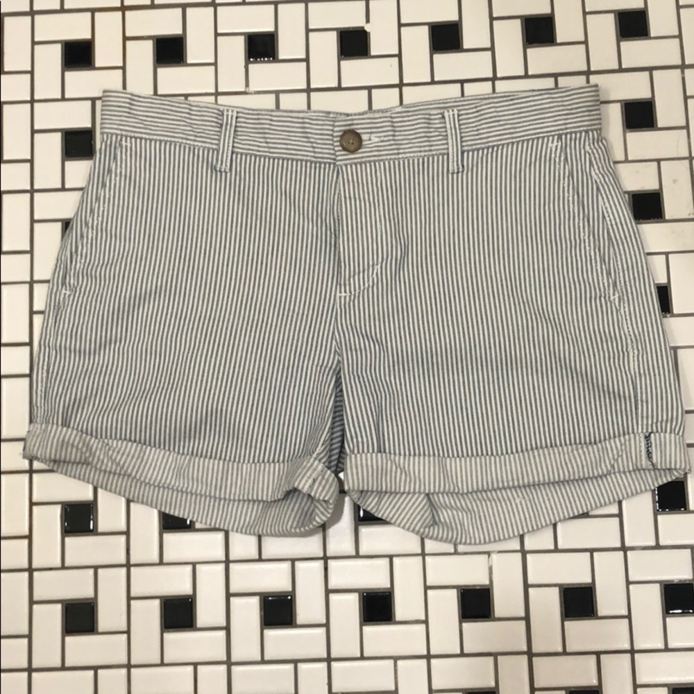 🎆Gap 4” Shorts